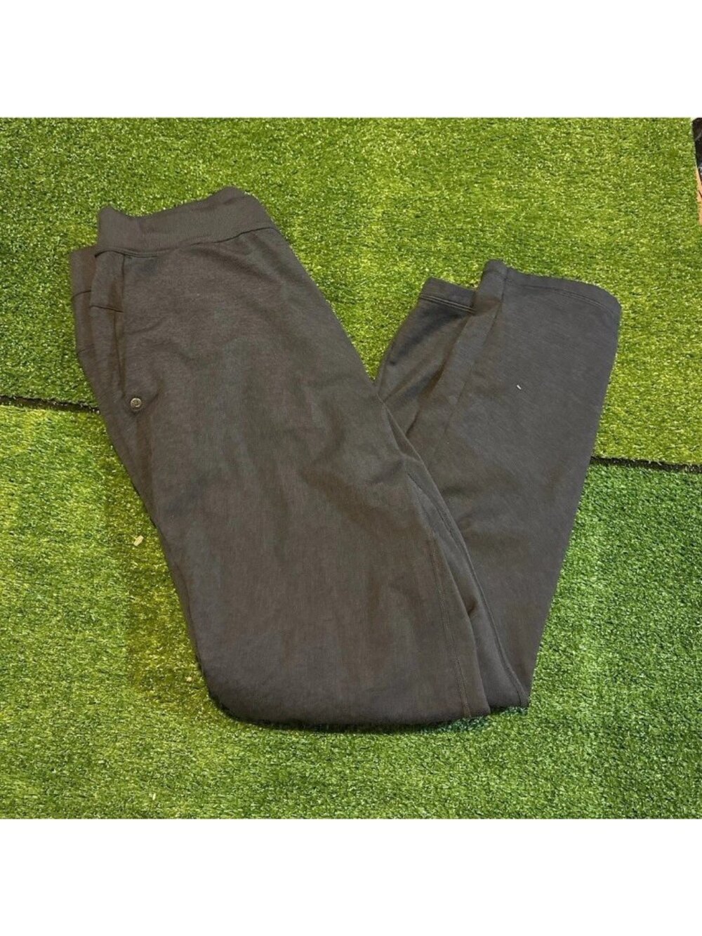 Vuori pant mens medium navy blue coronado 4 way stretch moisture wicking pockets